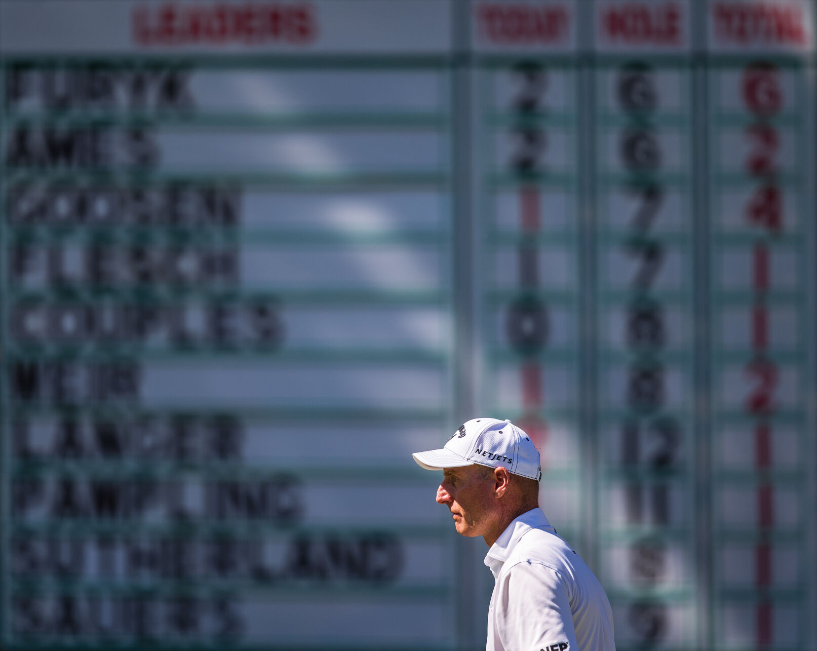 071221-owh-spo-senioropen-zl9.JPG
